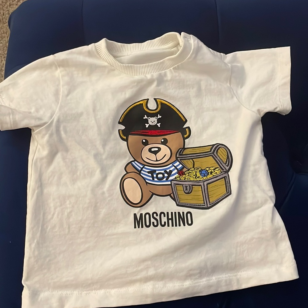 Toddler boy moschino tshirt